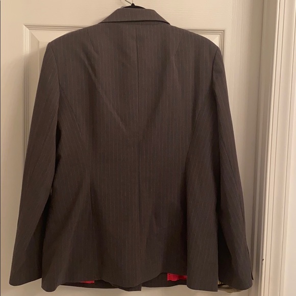 Michael Kors Pant Suit - Picture 4 of 15